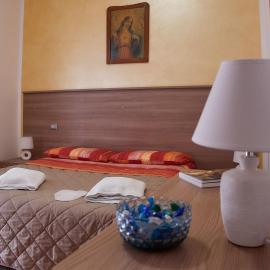 BnB Anna e Leo - Casa di Anna, hotel u gradu Pietra Montecorvino