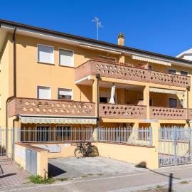 Nice Apartment In Comacchio With Wifi, hotel in Comacchio