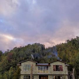 Rincón de las ranitas, hôtel à Queilén