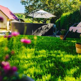 Szőlőszem Vendégházak, hotel in Szőlősgyörök