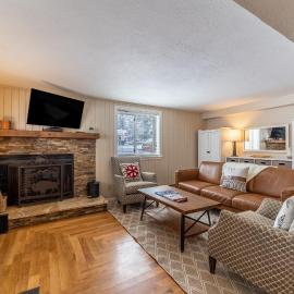 Creekside Condos #A7, hotel di Frisco