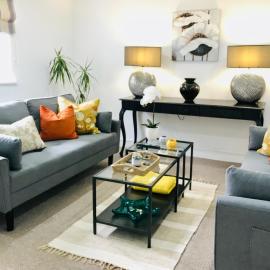 Bell Cottage by Ludlow Castle with onsite parking, Hotel in Ludlow