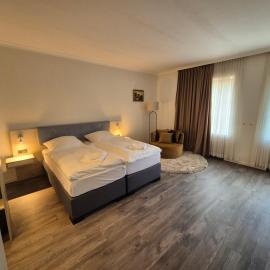 Hotel am Schlosspark โรงแรมในบัดเบนท์ไฮม์
