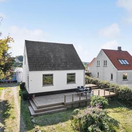 Beautiful Home In Hasle With Wifi, hotel in Hasle
