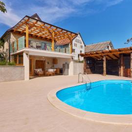 Stunning Home In Visoko With Sauna, hotel a Visoko