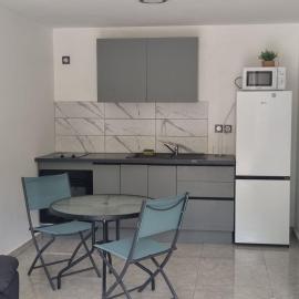 F2 Meublé - GOSIER - possibilité location véhicule, hôtel au Gosier
