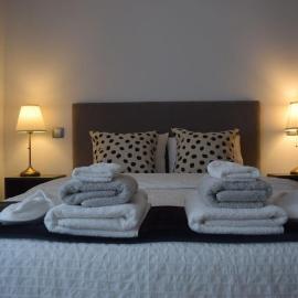 Inmejorable Apartamento cerca Estación Delicias con GARAJE, Hotel in Saragossa