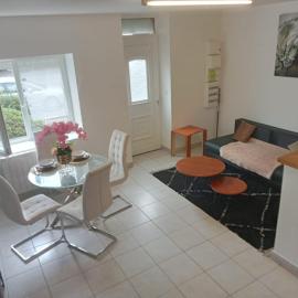 Paradis Maison Entière, hotel in Montargis