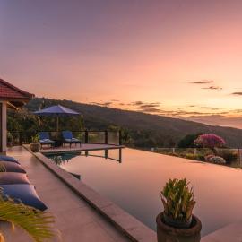 Villa Mia with Amazing Pool, hotel u gradu Lovina
