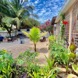 Samsara Beach House, Hotel in Kiganga