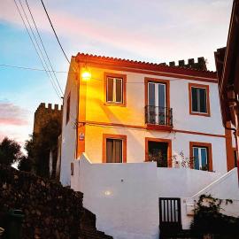Casa do Castelo، فندق في Belver