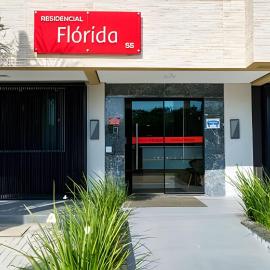 Residencial Flórida I, hotel in Bombinhas