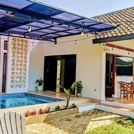 Anteng Villa: Bojong şehrinde bir otel