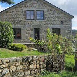 La Maison Saint-Amour, hotel Chanaleilles városában