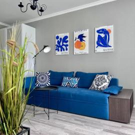 Sisters apartment Shevchenko، فندق في تشيرنيهيفسكا