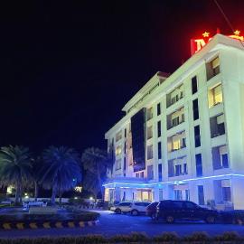 Hotel MGM Grand, hotel in Srikalahasti