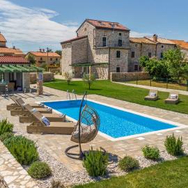 Luxurious Home In Umag With Sauna
