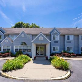 Microtel Inn & Suites by Wyndham Bethel/Danbury, hotel din Bethel