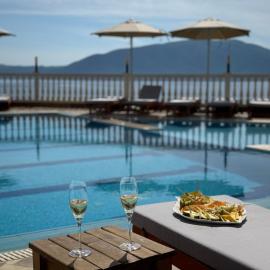 Nuna Hotel & Apartments, hotel em Vlorë