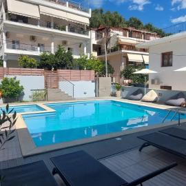 Christina Studios & Apartments, hotel en Parga
