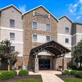 Staybridge Suites Rogers - Bentonville by IHG, hotelli kohteessa Rogers