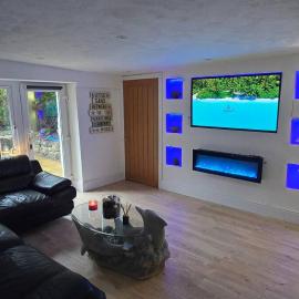 Spacious Coastal Apartment with Garden Pet Friendly, Hotel in Rhôs-on-Sea