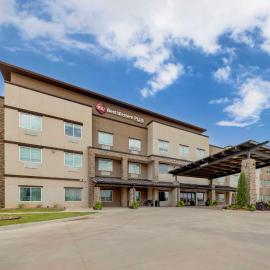 Best Western Plus Chickasha Inn, hotel sa Chickasha