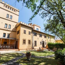 Poolside Leisure in Empoli Hideaway, hotel u gradu Empoli