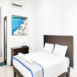 RedDoorz at Cbreez Bitung, Hotel in Bitung