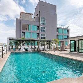 Luxe Residence