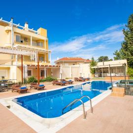 Kallithea Breeze Luxury Villa, hotel in Koskinou