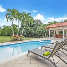 Amazing Villa in Casa de Campo with Included in Price Maid and Waiter, hotel in La Romana