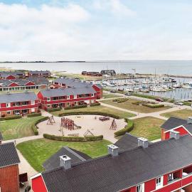 5 person holiday home on a holiday park in Lemvig, hotel em Lemvig