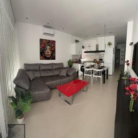 Apartamento Royal Gines I a 10 minutos de Sevilla, hotel a Ginés