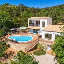Casa Concha by Portucasa