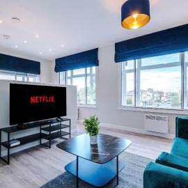 Elysée Suites - Spacious 1 Bed Flat in Southport, hotel in Southport