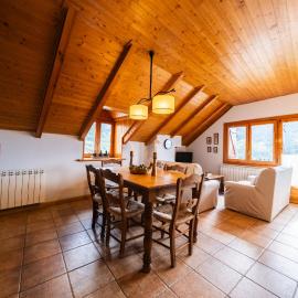 Apartaments Ca de Badia, hotel a Tahull