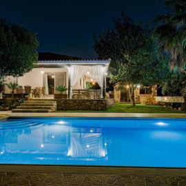 Eleonas Private pool villa