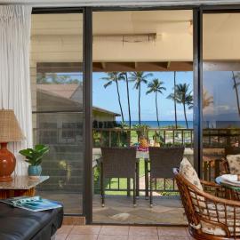 Beautiful 2BR 2BA with Panoramic Ocean Views, Wifi, Free Parking!
