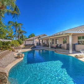 Heated pool, Hot tub, pool table, 4 bedrooms