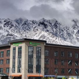 Wyndham Garden Hotel Remarkables Park Queenstown, viešbutis mieste Kvinstaunas