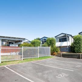 Bridport Beach Cottages – hotel w mieście Bridport