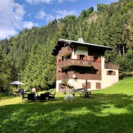 Chalet Rivière du Bon Nant Location de 6 à 14 personnes en Haute Savoie