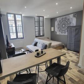 Studio coeur de ville historique