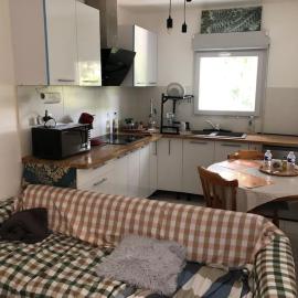 Logement entier entrée autonome ch,sdd,cs privatives, hotel in Aussonne
