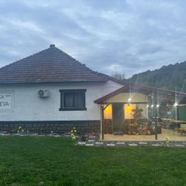 Casa Eva, Hotel in Bucureşci