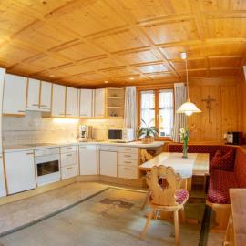Appart Alte Post, Hotel in Partenen