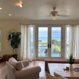 Egg Rock House - 4BR, 4.5BA - Modern Oceanfront, Hotel in Swampscott