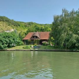 Maison au bord de la Seine