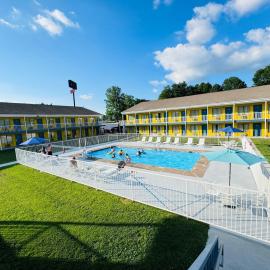 Rodeway Inn Jackson Northwest, hotel din Jackson